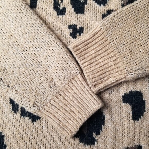 Isabel Maternity Animal‎ Print Crewneck Pullover Sweater Size Small - Picture 5 of 10